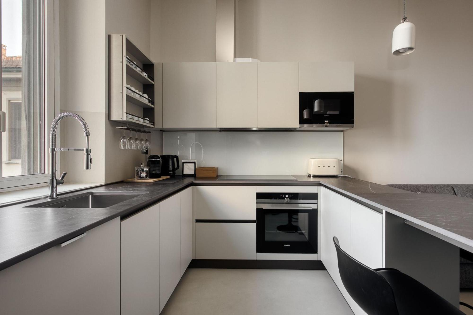 Apartamento Navigli, 90 Square Meters, Free Parking Ripa Ticinese Milán Exterior foto