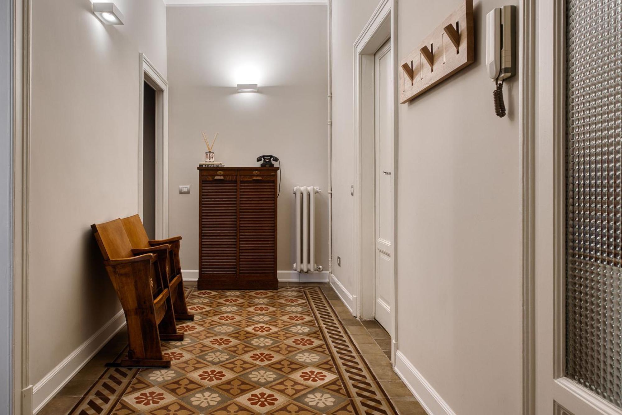 Apartamento Navigli, 90 Square Meters, Free Parking Ripa Ticinese Milán Exterior foto